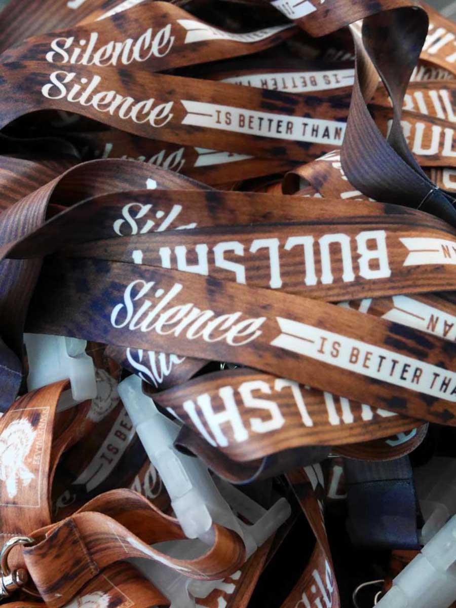 Silence Lanyard [wood]