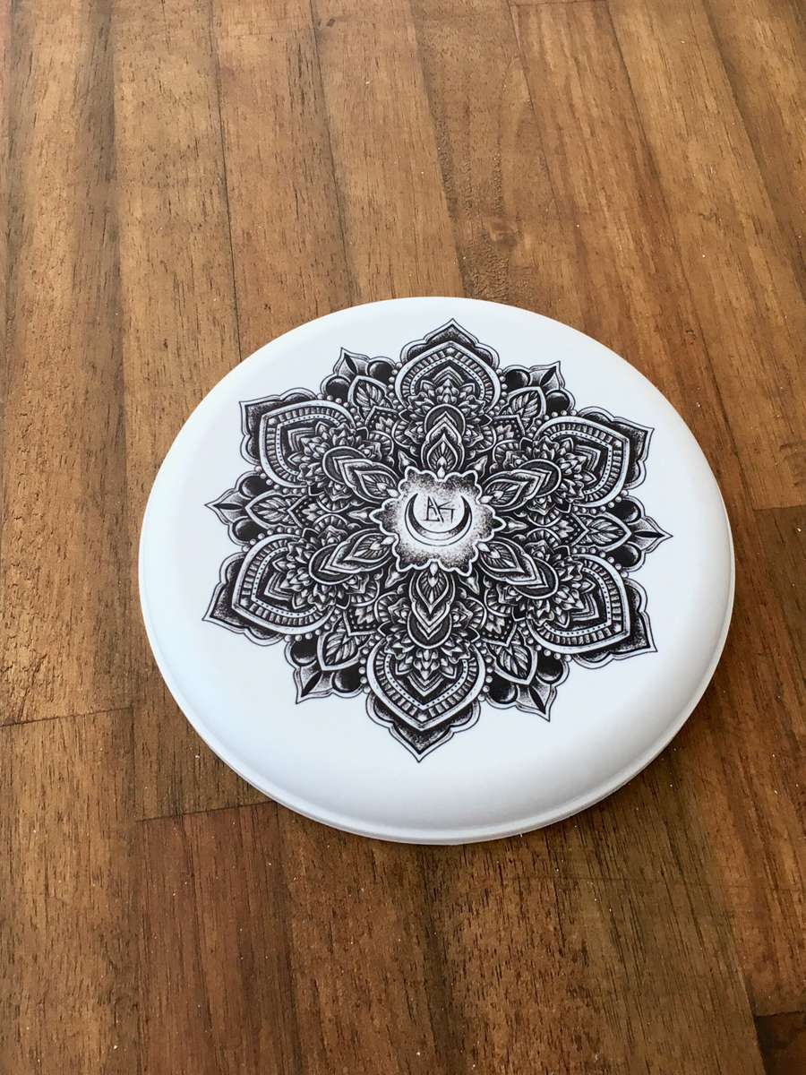 Frisbee Geometricum [white]