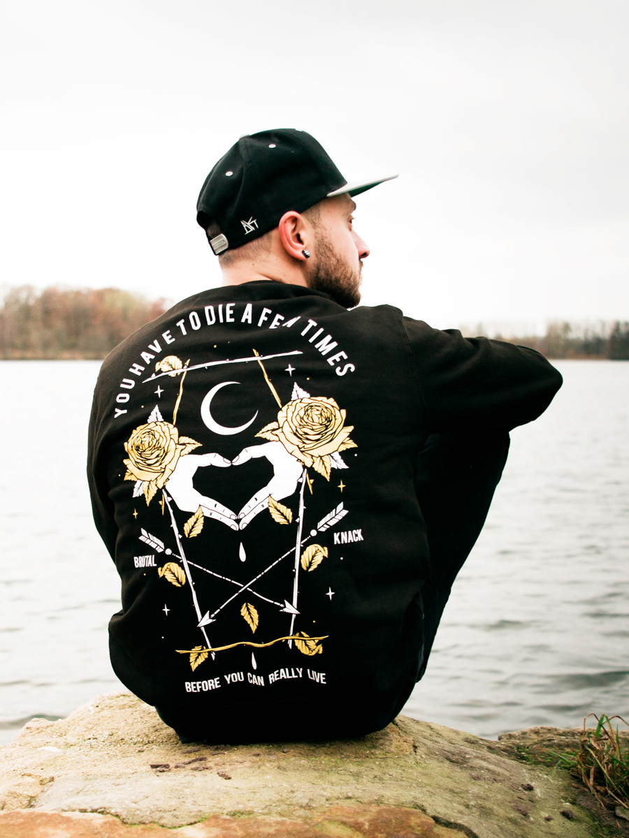 brutal-knack-few-times-sweater-2