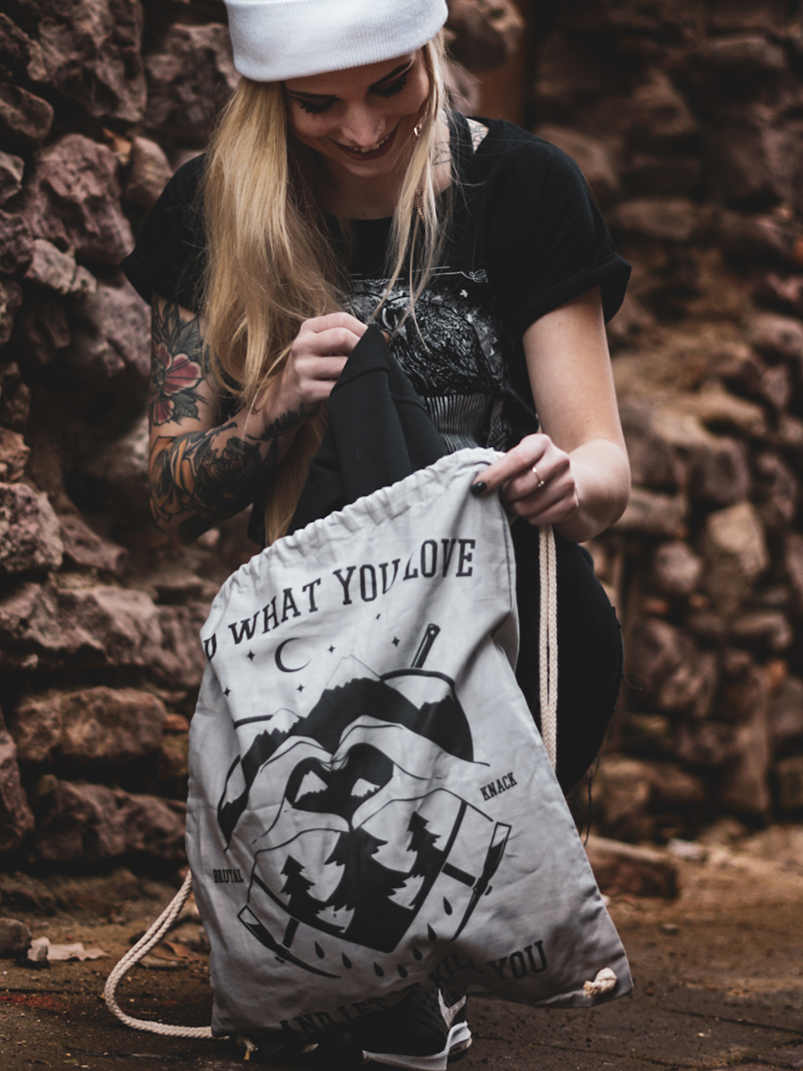 brutal-knack-fwyl-turnbeutel-1