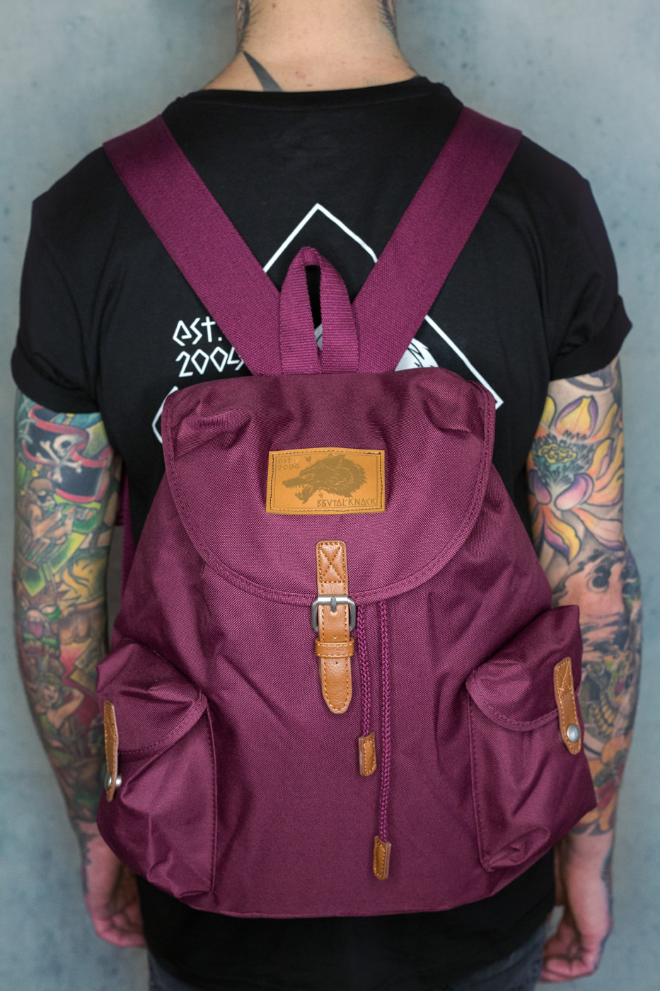 brutal-knack-rucksack-bordeaux1