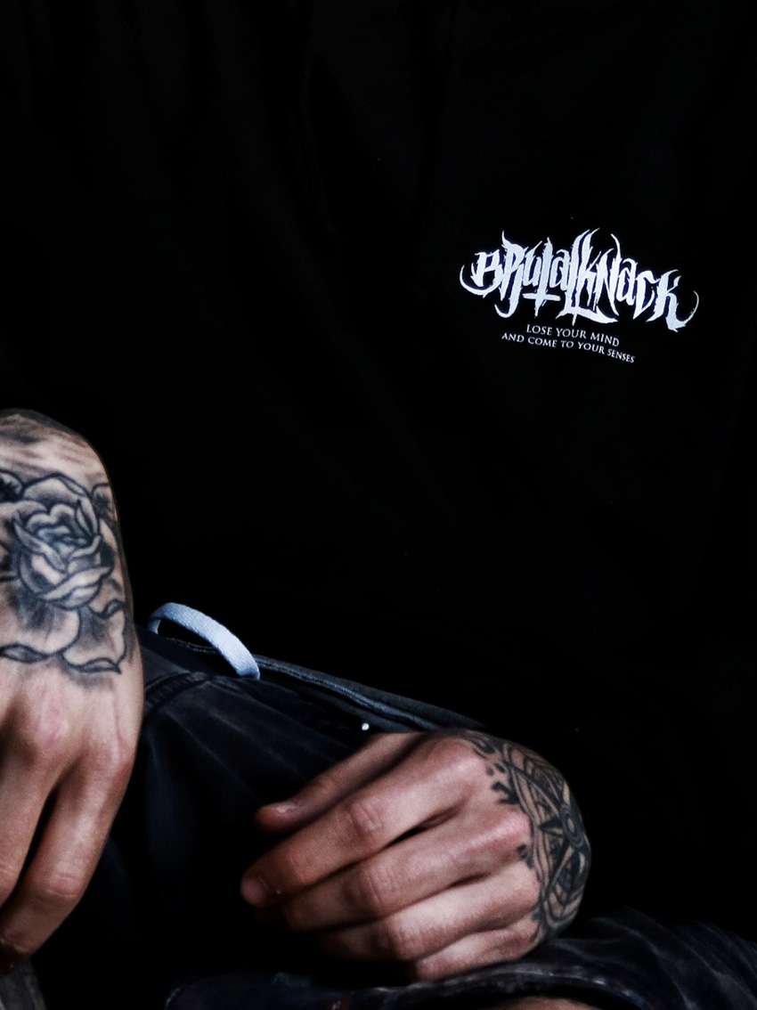 brutal-knack-shark-hoodie-1-klein-2_600x600-2x