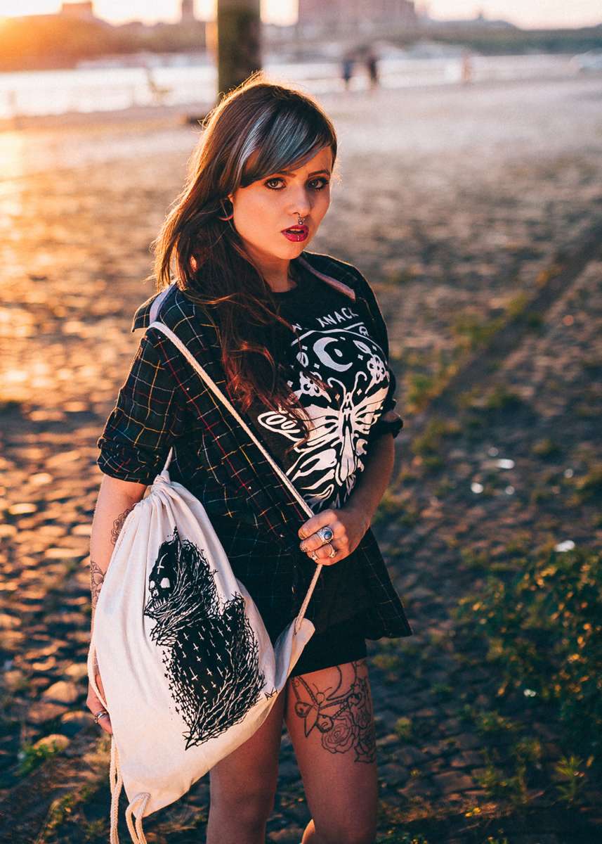 brutal-knack-natural-skull2_600x600-2x