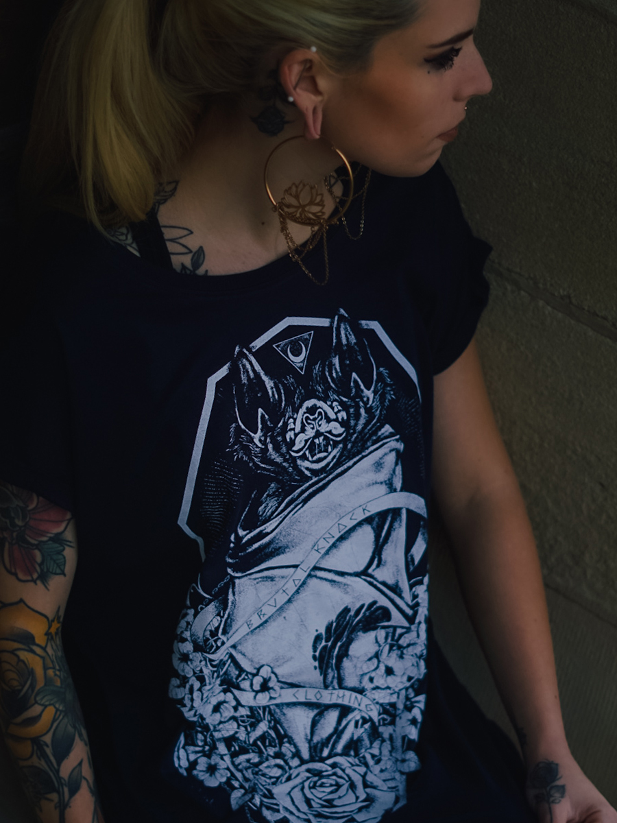 brutal-knack-girl-bat-wideneck-shirt-2