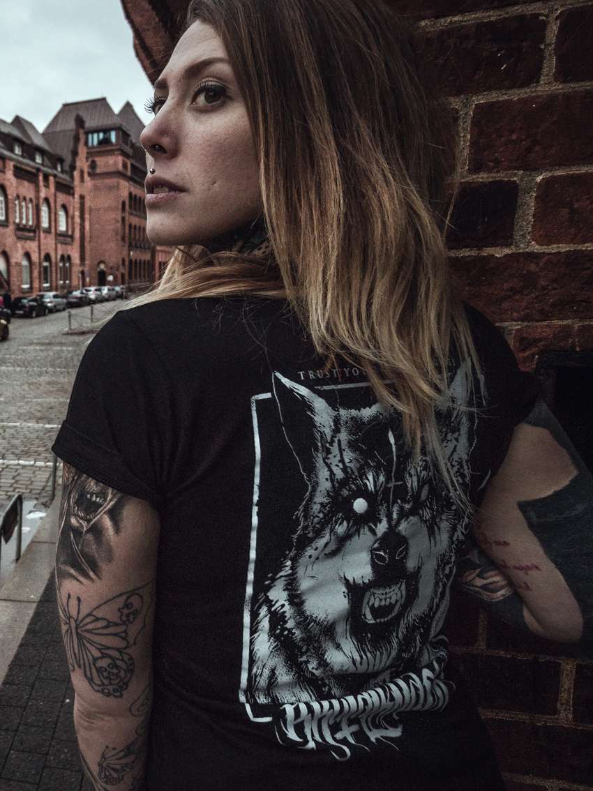 Instincts Shirt [black]