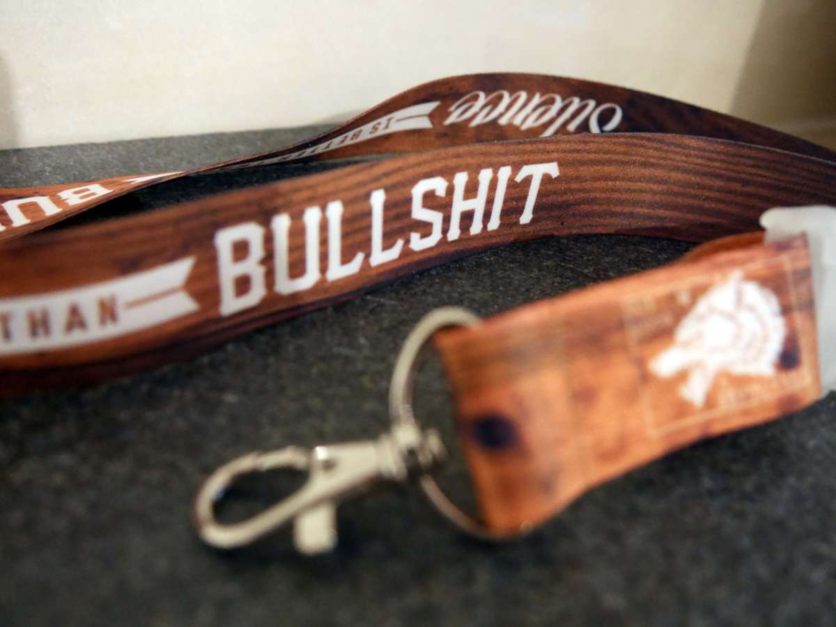 brutalknack-lanyard-wood-wulf_600x600-2x
