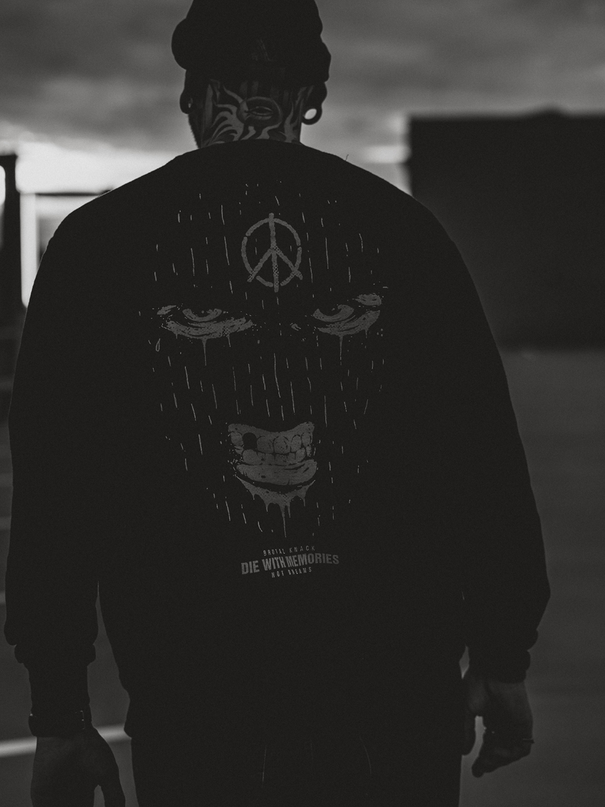 brutal-knack-memories-sweater-4