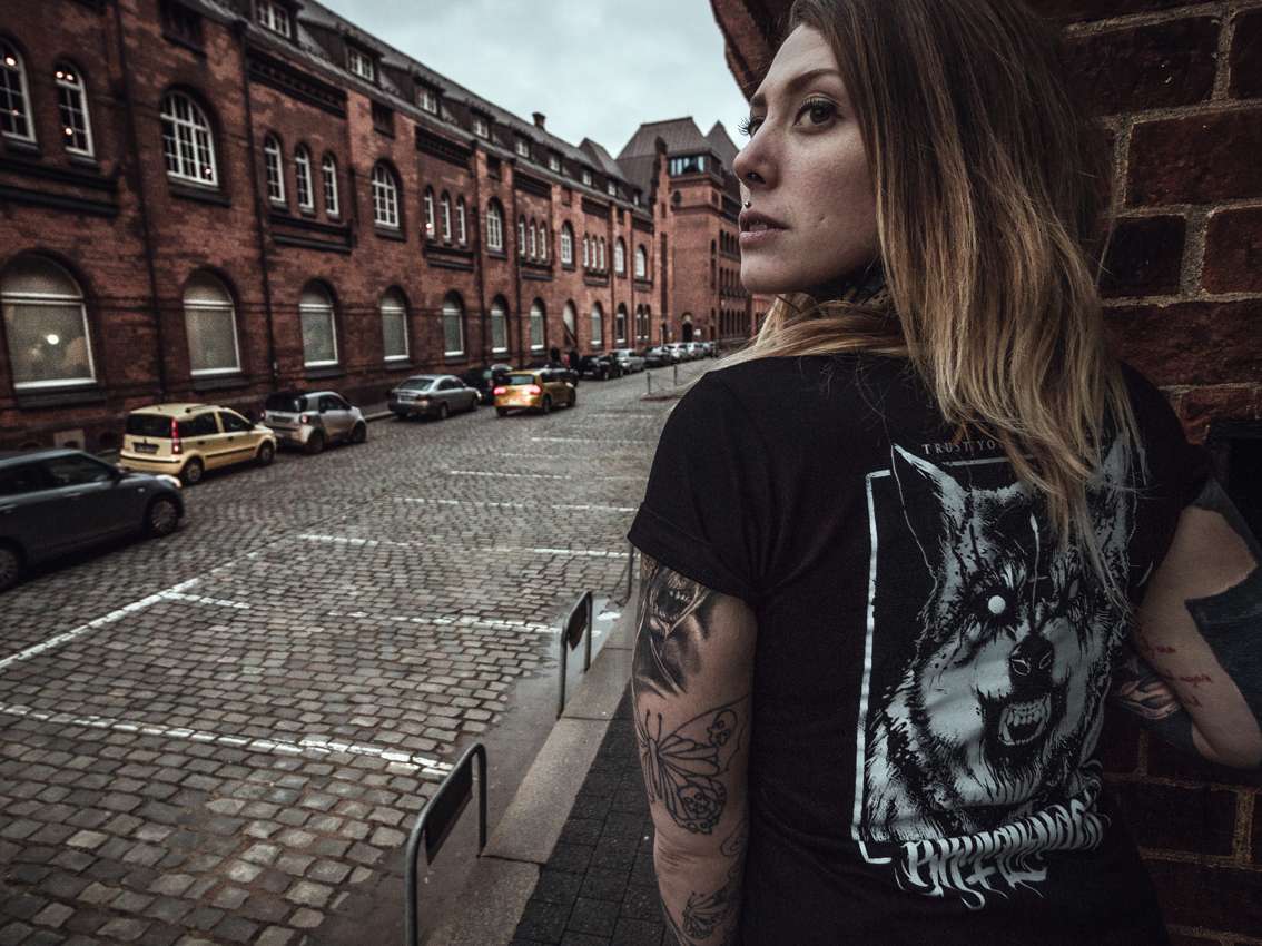 brutal-knack-instinctis-shirt-black-1_600x600-2x