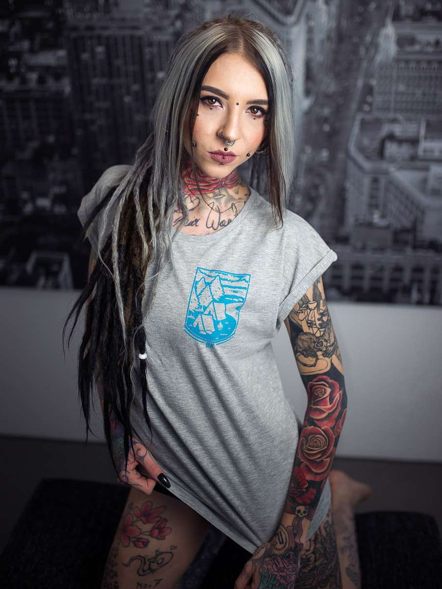 brutal-knack-goodnight-bea-shirt-grey-15890b8242badd_600x600-2x