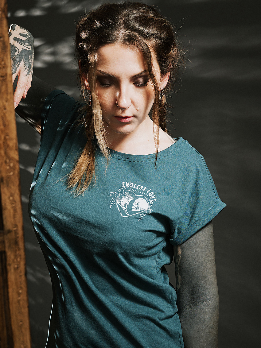 brutal-knack-girl-endless-love-shirt-1nv9AEOBAnNdiC