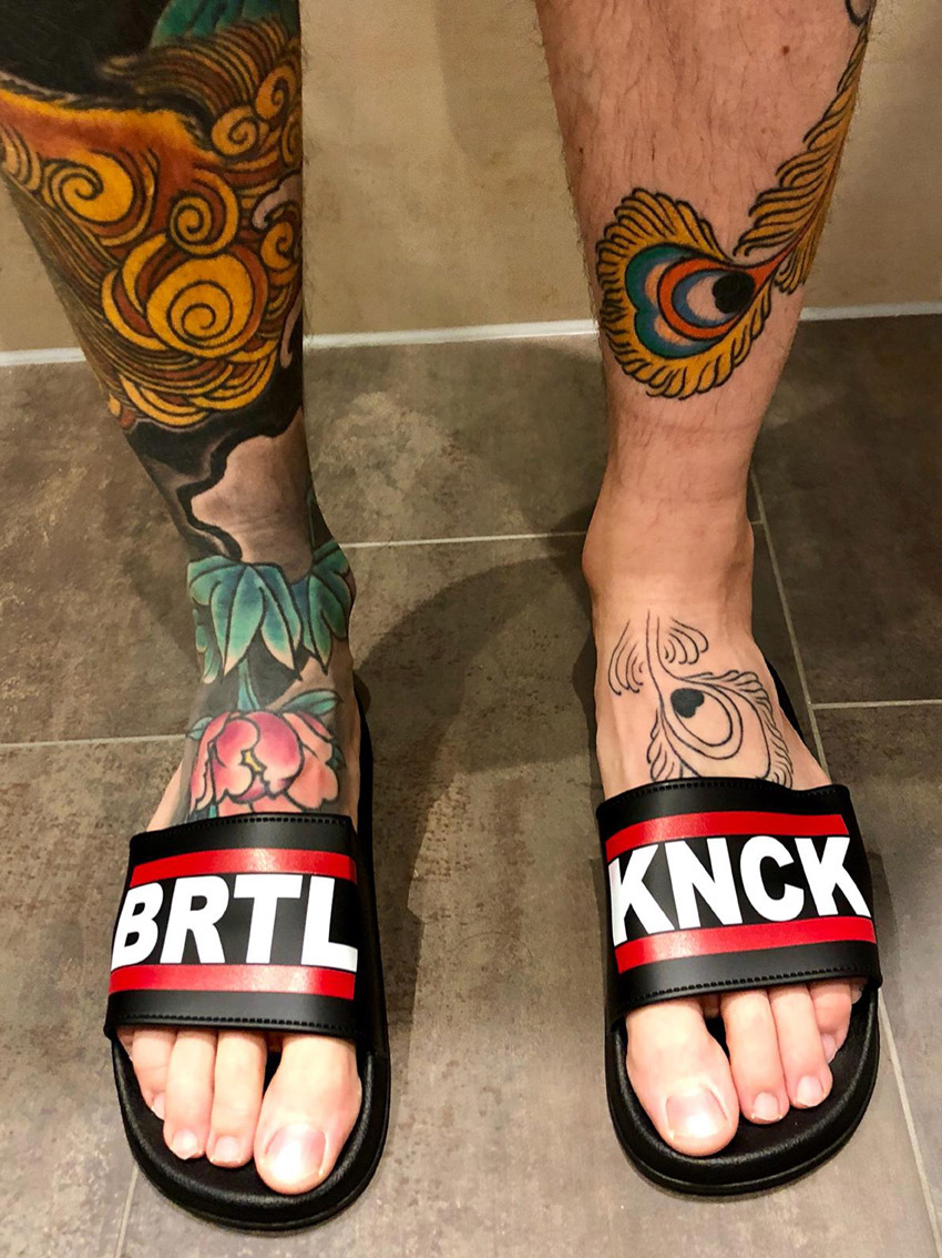 brutalknack-badelatschen-15b9e1d4731dfc6nspYCm7hIGpGeeGCZVZzdCmMc