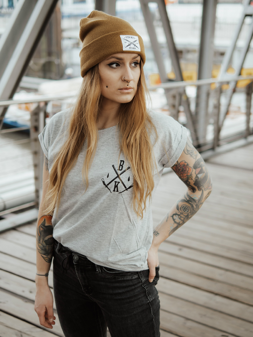 bk-fwyl-shirt-girl-3