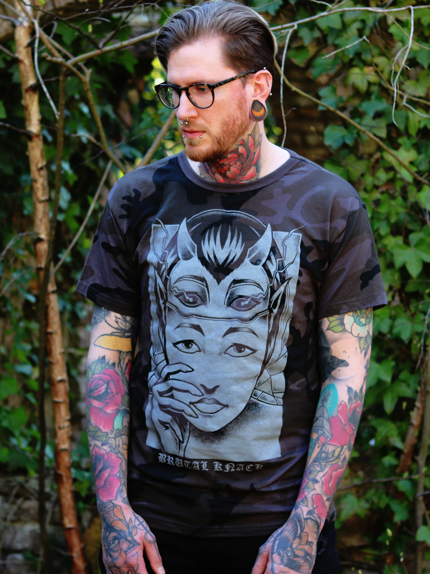 brutal-knack-devilinside-camo-3