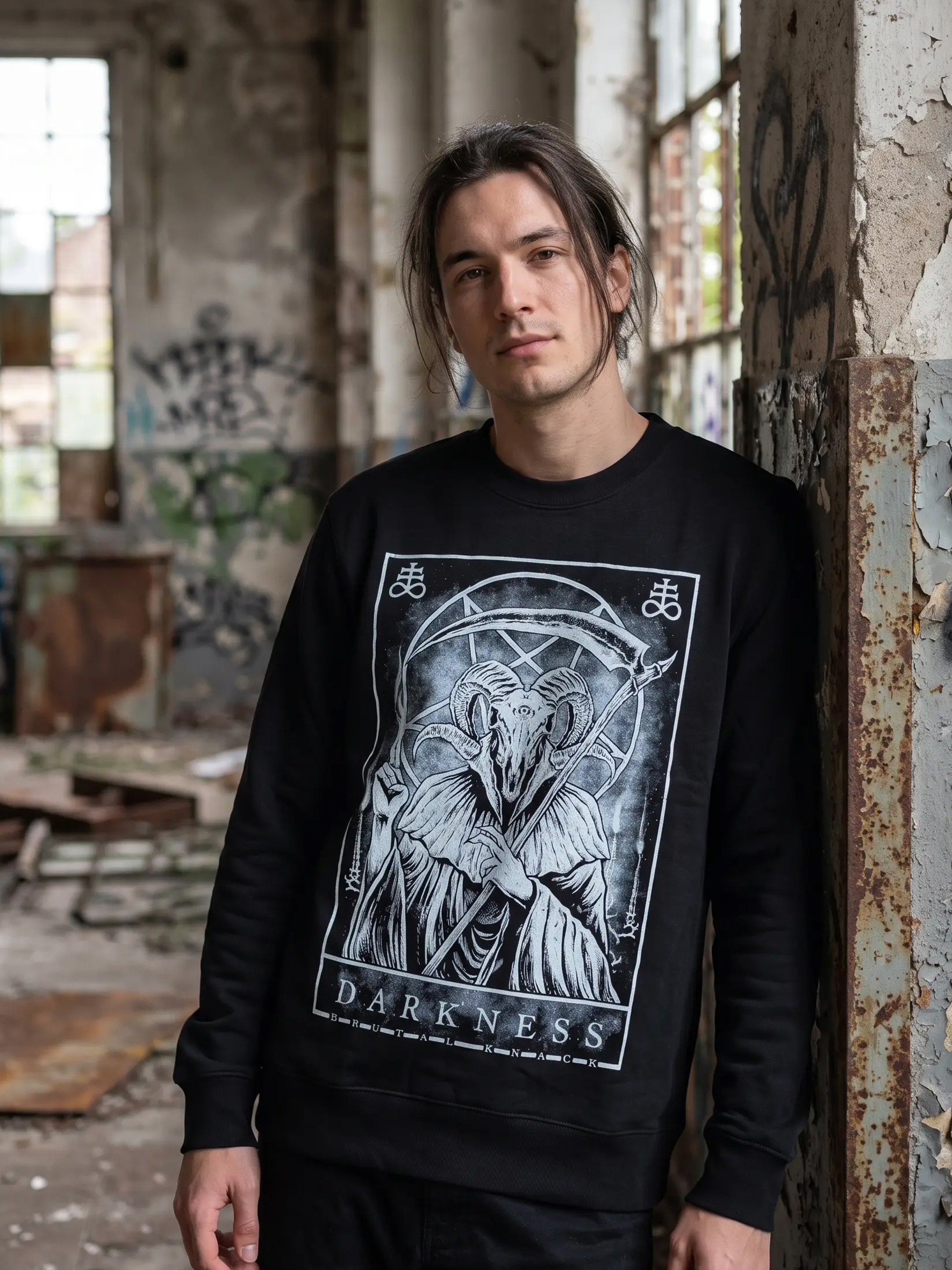 Darkness Sweater [black]